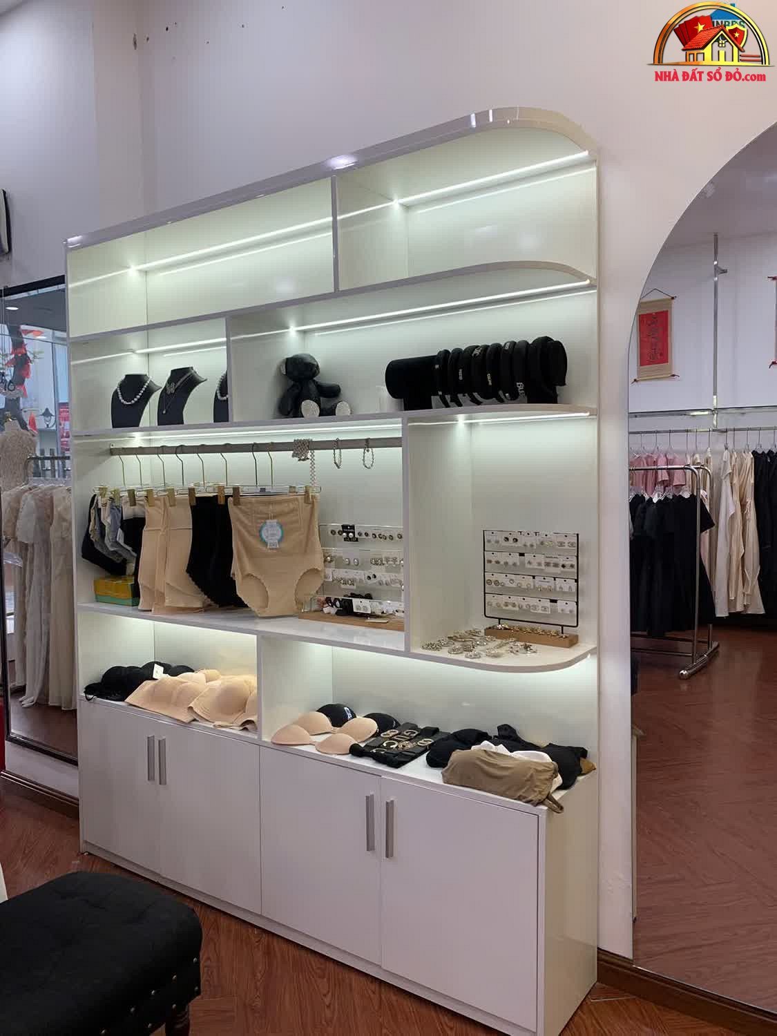 Sang nhượng Shop thiết kế vị trí đẹp ngay trung tâm – 60m² – 60 triệu