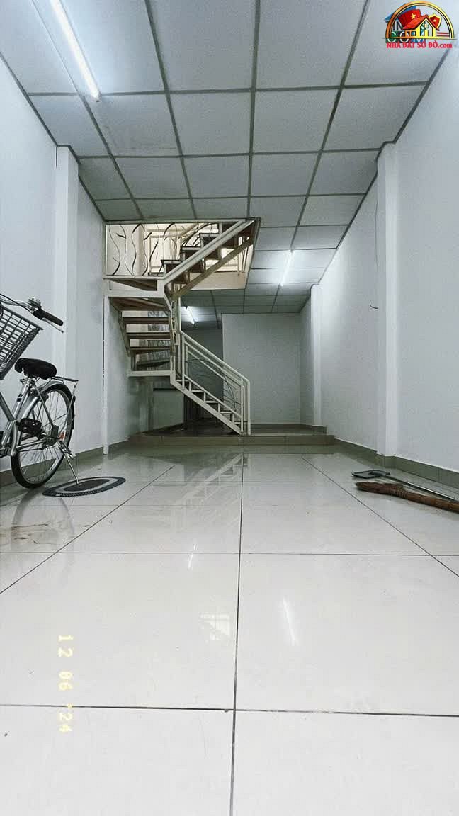 Bán nhà đất sổ đỏ Quận 4 TP.HCM diện tích 60m² giá 2.59 tỷ