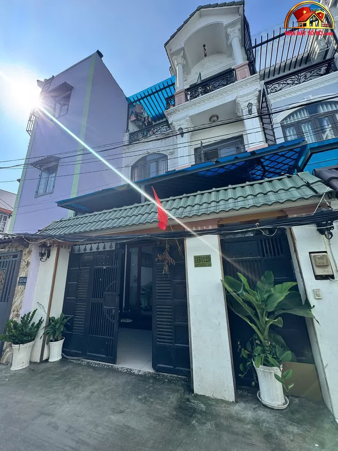 Bán nhà riêng sổ đỏ Quận 7 Hồ Chí Minh – Hẻm xe hơi 5m, 67m² giá 7.4 tỷ