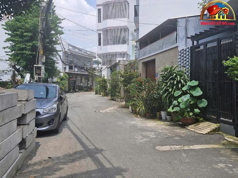 Nhà đẹp lô góc 3 mặt tiền, Q2 – chỉ 9 tỷ &#8… – Bán nhà mặt phố Quận 2 – TP Hồ Chí Minh giá 7 – 10 tỷ