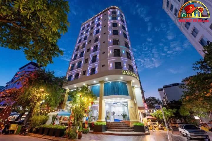 Khách sạn cao cấp 10 tầng lô góc, gần biển Mỹ Khê giá 49 tỷ – BĐS Đà Nẵng