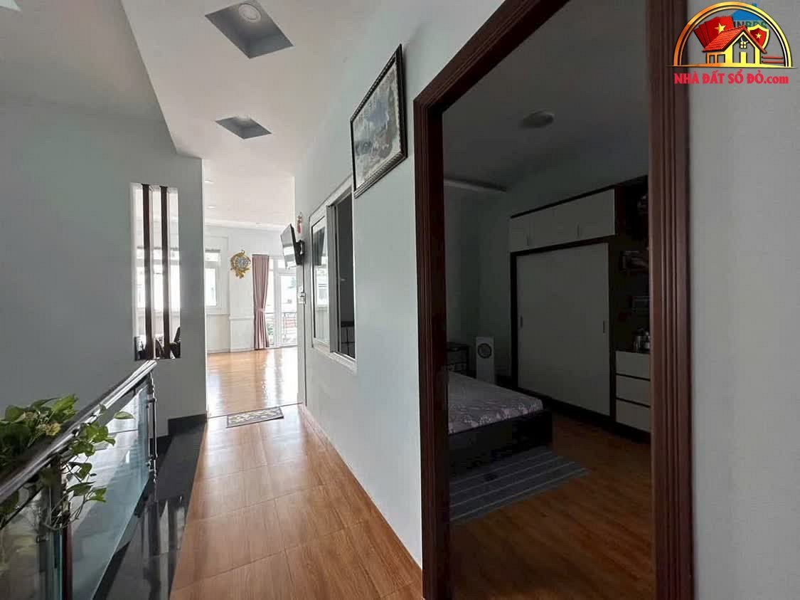 Nhà mặt tiền Nguyễn Tuyển, P. Bình Trưng Tây 6m75 x 18m, giá 23.5 tỷ – Bất động sản sổ đỏ