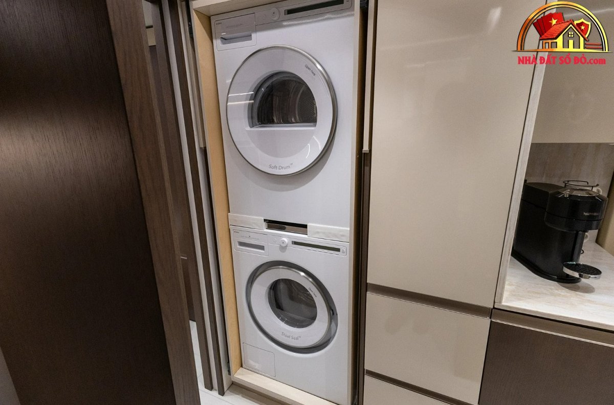 Nhà di động đẹp nhất thế giới: Như cung điện di động, giá hơn 56 tỉ, đã có người mua - Ảnh 11.