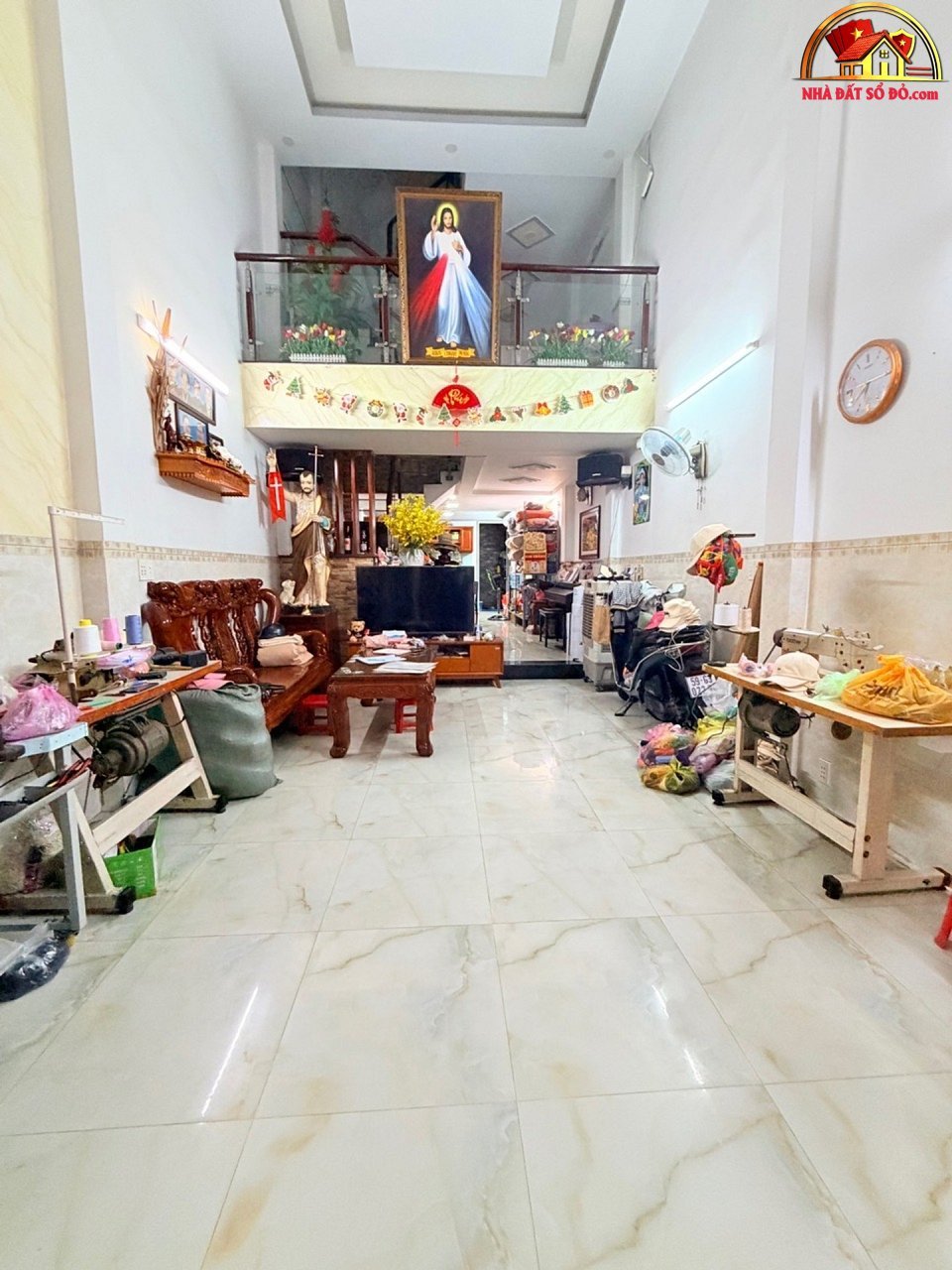 Nhà 3 tầng gần chợ Cầu Nguyễn Văn Quá, giá 5.8 tỷ – Bán nhà đất