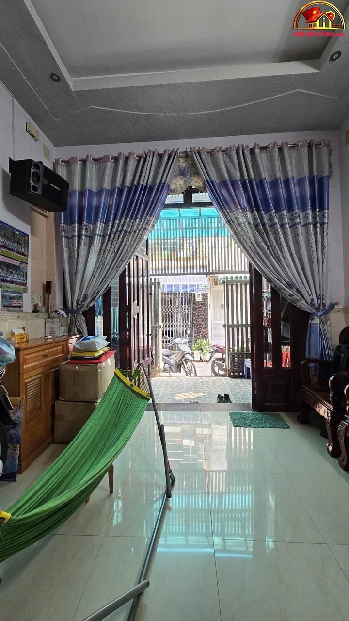 Nhà đất sổ đỏ TP.HCM 2 tầng hẻm ô tô gần CV Cây Sộp giá 5,7 tỷ