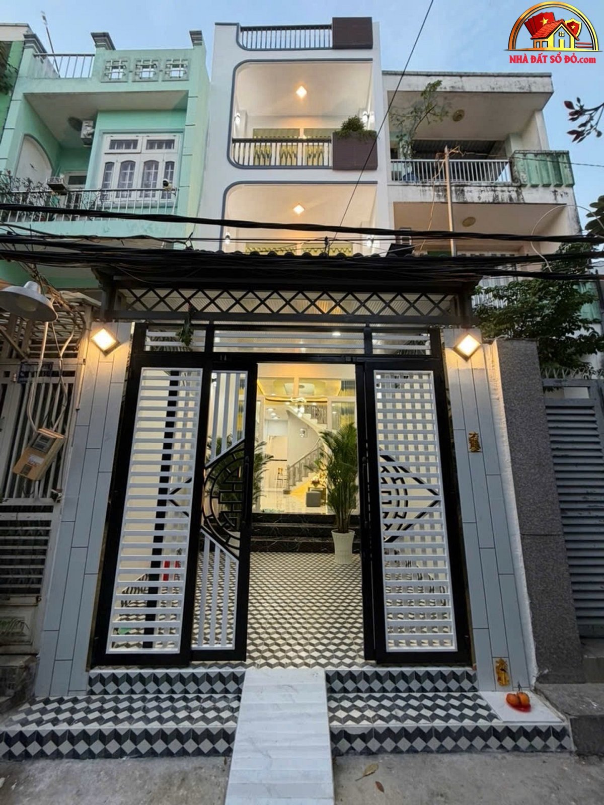 Nhà đất sổ đỏ TP.HCM – Nhà 3 tầng mới tinh 67m2 gần AEON Mall Bình Tân chỉ 6.75 tỷ