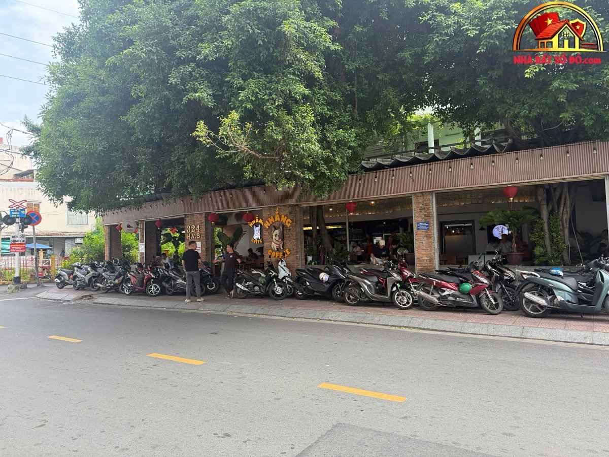 Bán nhà mặt tiền Huỳnh Văn Bánh – Ngang khủng 9.38m, giá 46 tỷ – Cơ hội đầu tư hấp dẫn