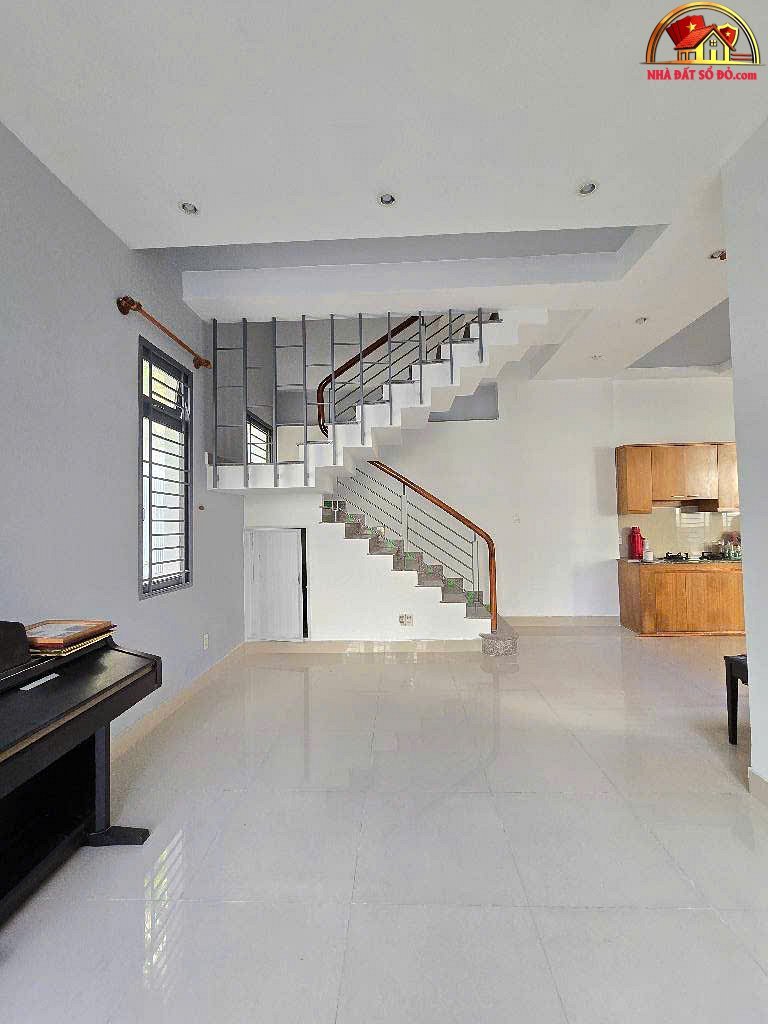 Nhà Hoàng Diệu 46m2, 4 phòng ngủ, hẻm xe hơi – 9.5 tỷ – NHÀ ĐẤT BẤT ĐỘNG SẢN SỔ ĐỎ