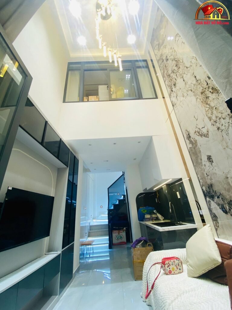 Nhà hẻm xe hơi quận 3, 5 tầng, 3 phòng ngủ, giá 5.7 tỷ – Bán nhà đất Nguyễn Thiện Thuật