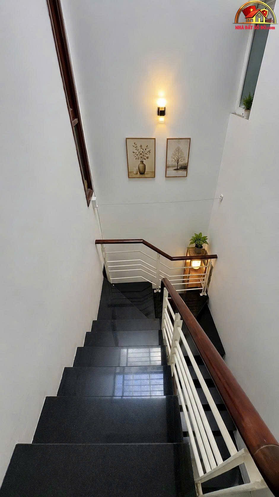 Nhà hẻm ô tô 4 tầng, giảm giá sốc 2.3 tỷ – 147m2 – 10.5 tỷ – Cách Mạng Tháng Tám – Quận 10 – NHÀ ĐẤT BẤT ĐỘNG SẢN SỔ ĐỎ