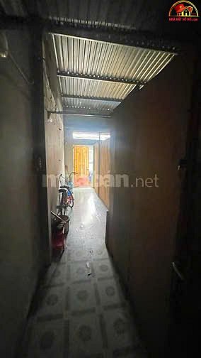 Nhà đất sổ đỏ hẻm ô tô Phú Thạnh Tân Phú TP.HCM giá 5,2 tỷ