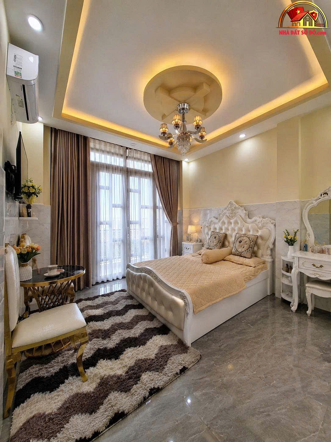 Nhà mặt tiền Lê Minh Xuân, 100m2, giá 45 tỷ – Đầu tư sinh lời tại Tân Bình