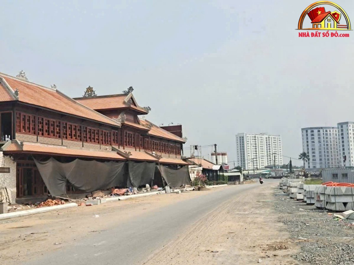 Nhà đất sổ đỏ TP.HCM – Bán gấp nhà phố 135m² đường Hà Huy Giáp, giá 13,4 tỷ