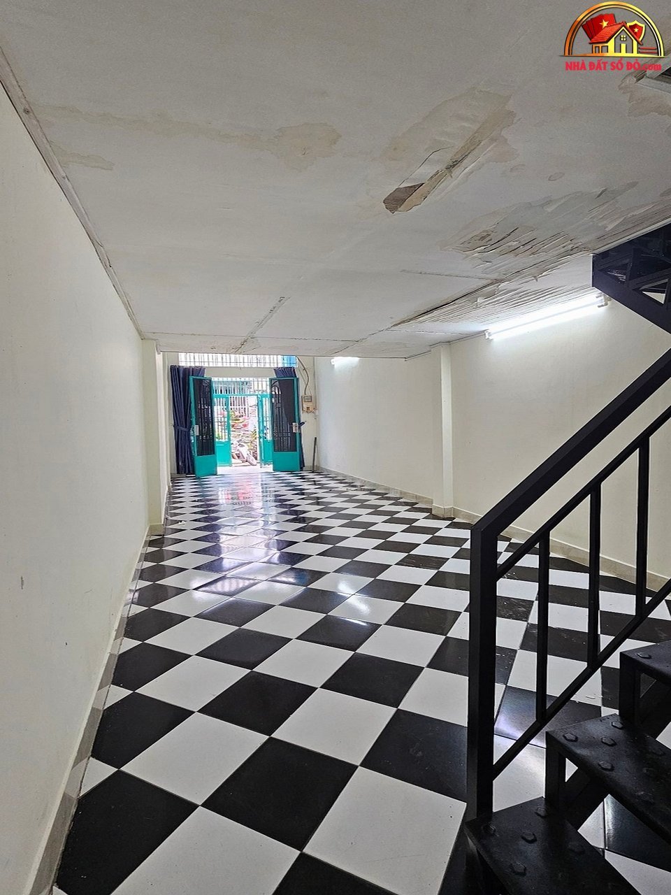 Hẻm ôtô thông sát chợ Xóm Mới, giá 4.55 tỷ – Nhà đẹp 46m² tại Thống Nhất