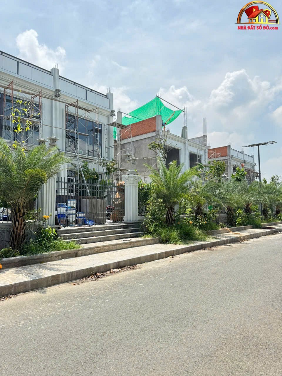 Bán đất sổ đỏ dự án Bách Khoa Quận 9, diện tích 182m2, giá tốt