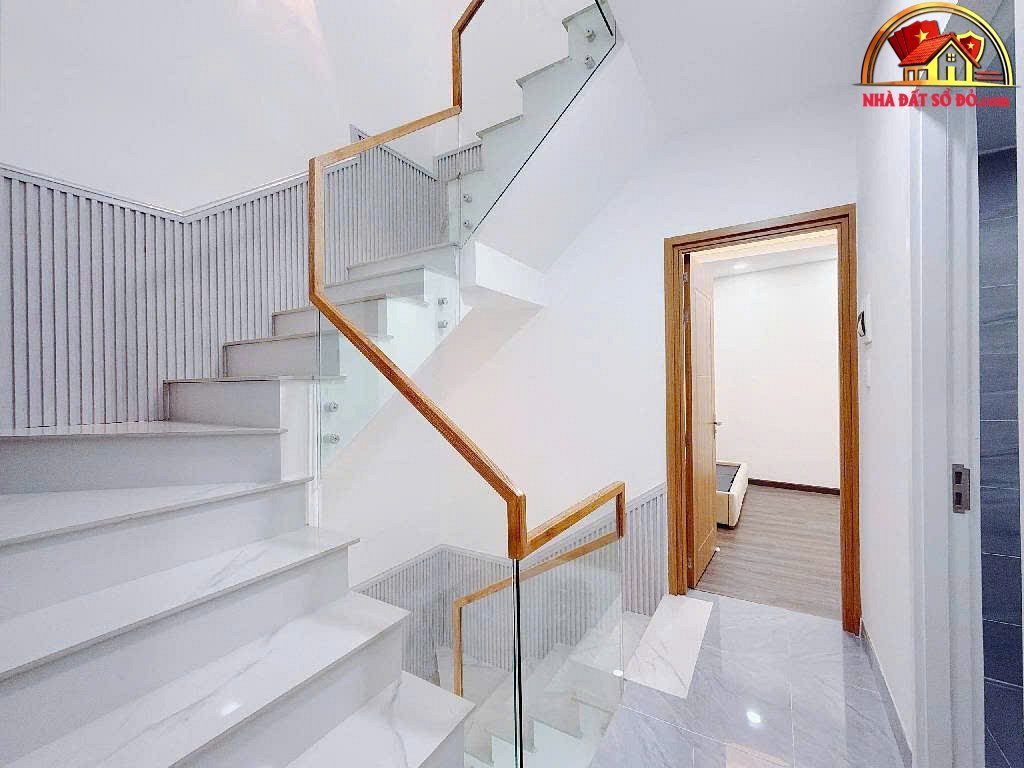Nhà đất sổ đỏ TP.HCM – Biệt thự 65m2 giá 12 tỷ quận 7