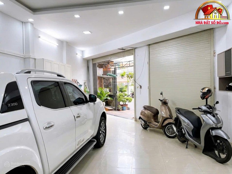 Nhà đất sổ đỏ TP.HCM – Bán nhà mặt tiền khu phân Ba Tơ 101m2 chỉ 9,5 tỷ