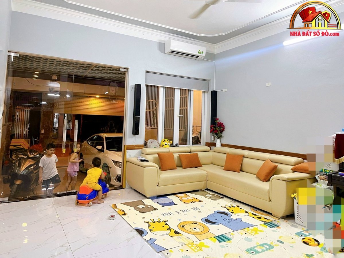 Nhà 3 tầng kiên cố, nội thất cao cấp, giá 6 tỷ … – Bán nhà trong ngõ, hẻm Quận Cẩm Lệ – Đà Nẵng giá 5 – 7 tỷ