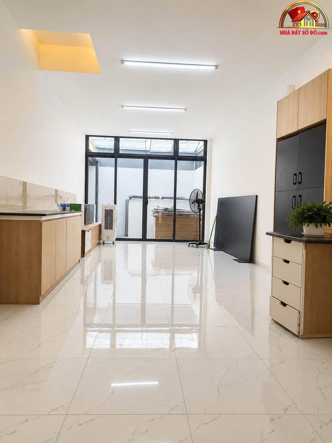 Nhà đất sổ đỏ TP.HCM – Nhà mới 4 tầng Lê Trọ… – Bán nhà trong ngõ, hẻm Quận Tân Phú – TP Hồ Chí Minh giá 7 – 10 tỷ