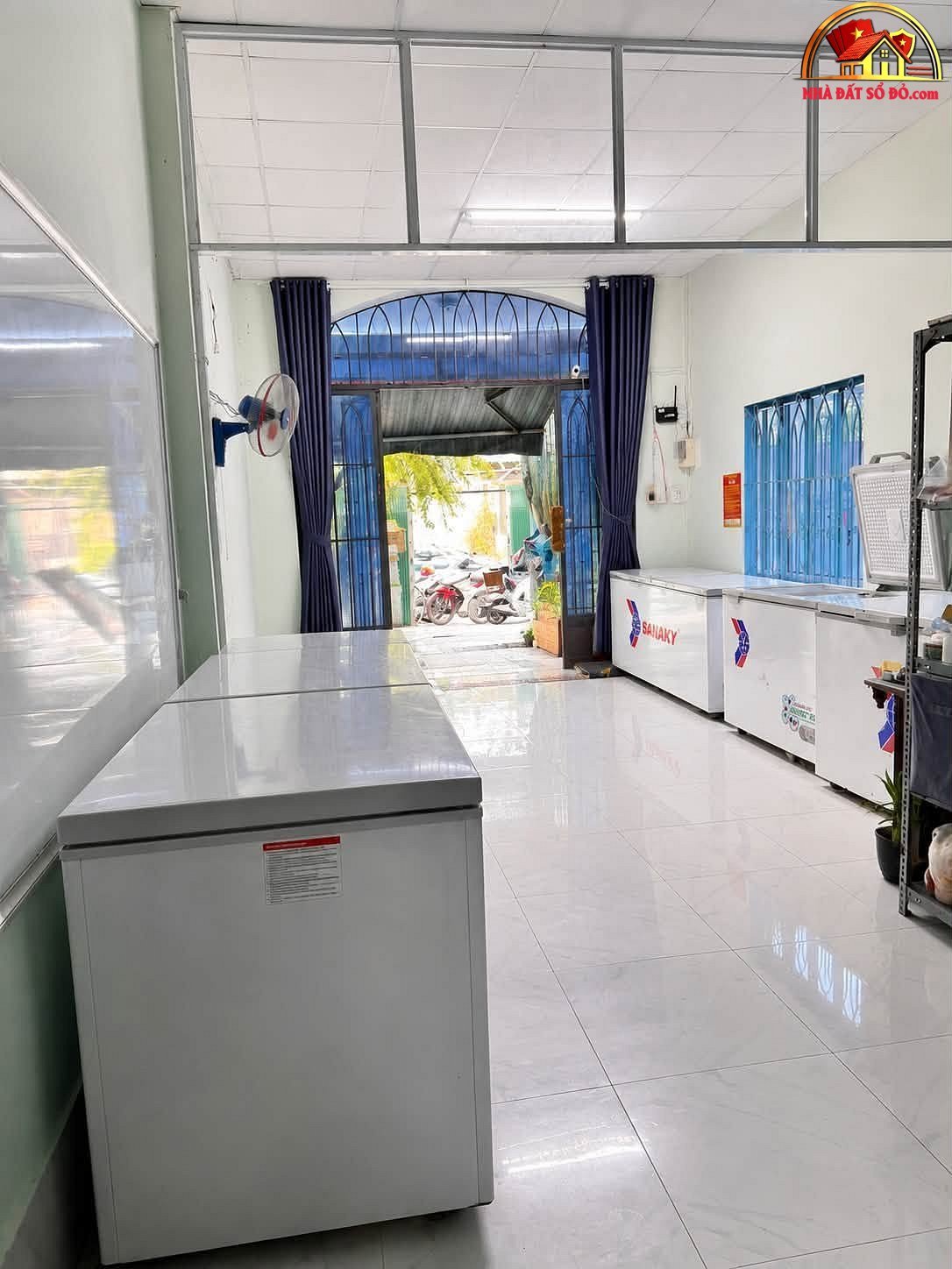 Nhà 130m2 nở hậu, mặt đường 12m gần BigC Trường Ch… – Bán nhà mặt phố Quận 10 – TP Hồ Chí Minh giá 10 – 15 tỷ
