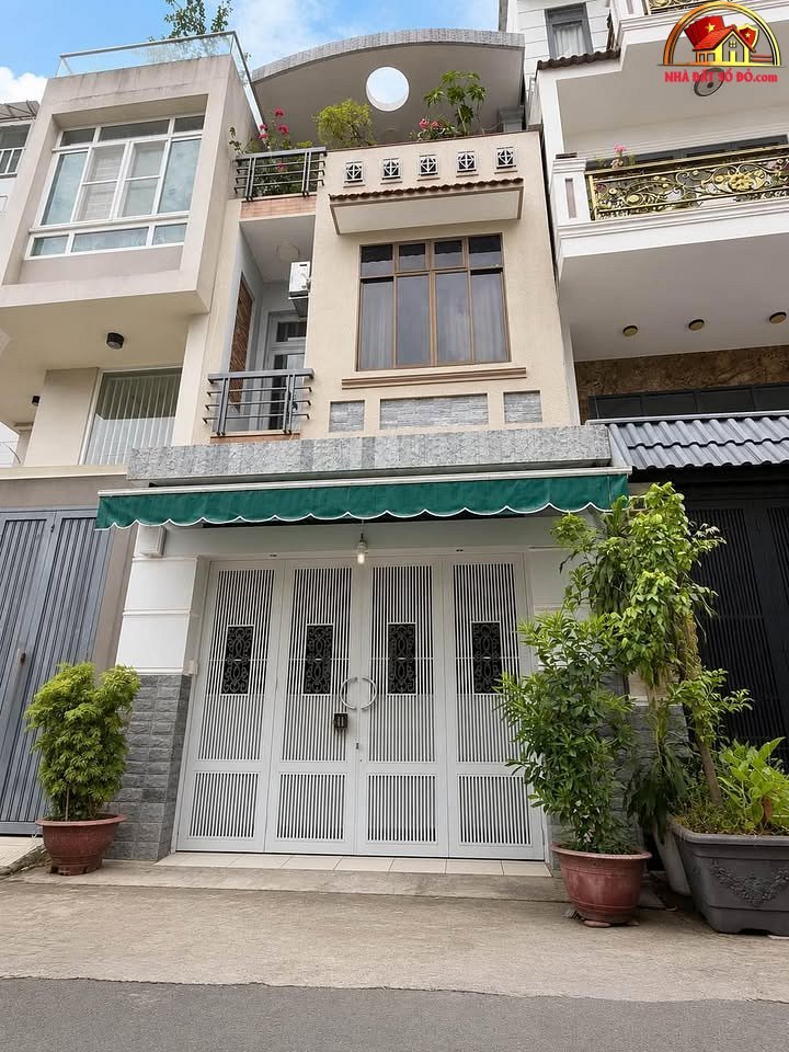 Nhà mặt tiền sổ đỏ Tân Bình 63m2 giá nhỉnh 8 tỷ