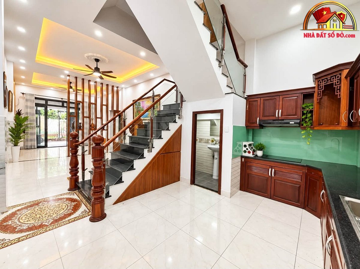 Nhà đẹp ngay chợ Tân Hương, hẻm xe hơi, 75m² chỉ 8… – Bán nhà trong ngõ, hẻm Quận Tân Phú – TP Hồ Chí Minh giá 7 – 10 tỷ