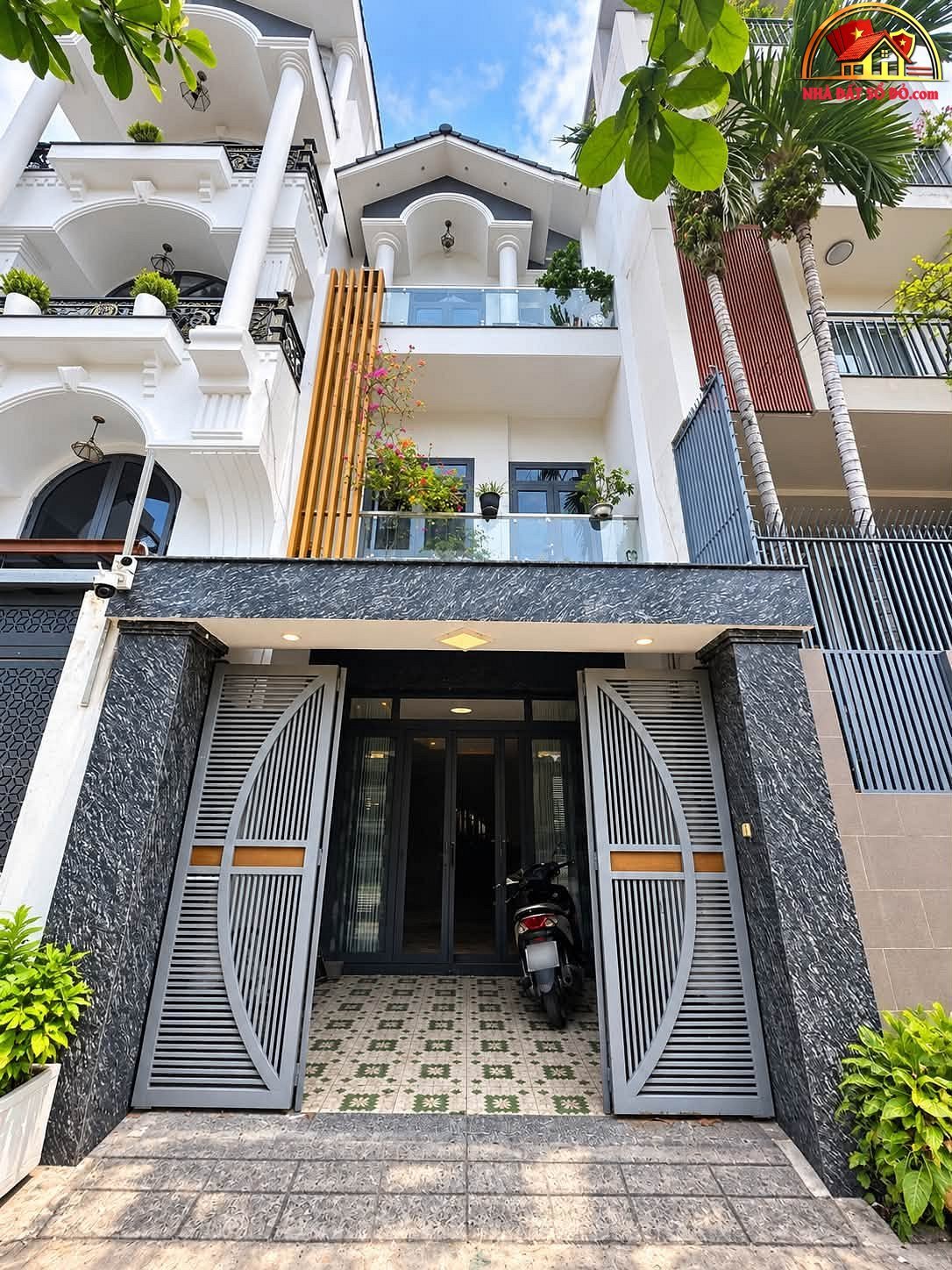 Nhà đẹp ngay chợ Tân Hương, hẻm xe hơi, 75m² chỉ 8.9 tỷ – Bán nhà đất