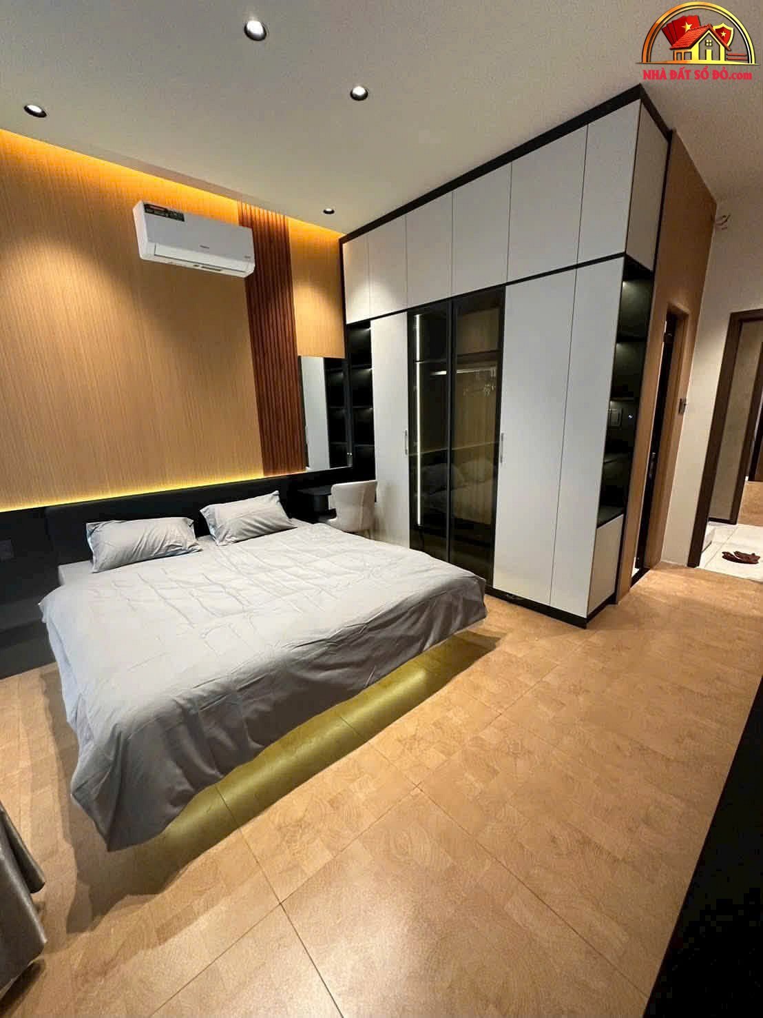 Nhà mặt tiền Huỳnh Tấn Phát, Nhà Bè – 64m² &… – Bán nhà mặt phố Huyện Nhà Bè – TP Hồ Chí Minh giá 7 – 10 tỷ
