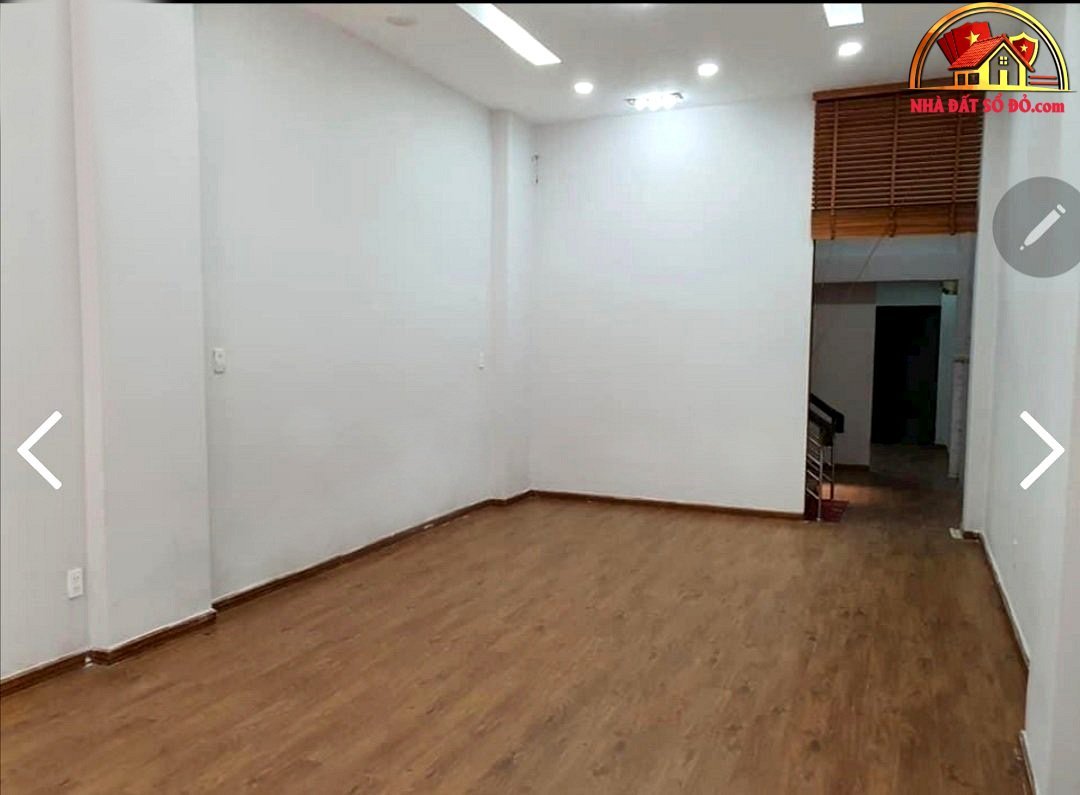 Bán gấp nhà hẻm rộng 8m thông Nguyễn Huệ, Quận 1 – 70m2 – 43 tỷ