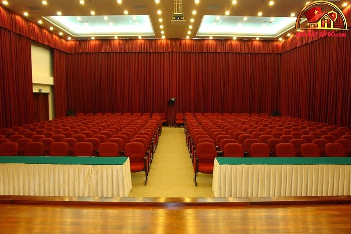 Cho thuê phòng hội trường hiện đại, giá tốt tại Quận 3 – NHÀ ĐẤT BẤT ĐỘNG SẢN SỔ ĐỎ