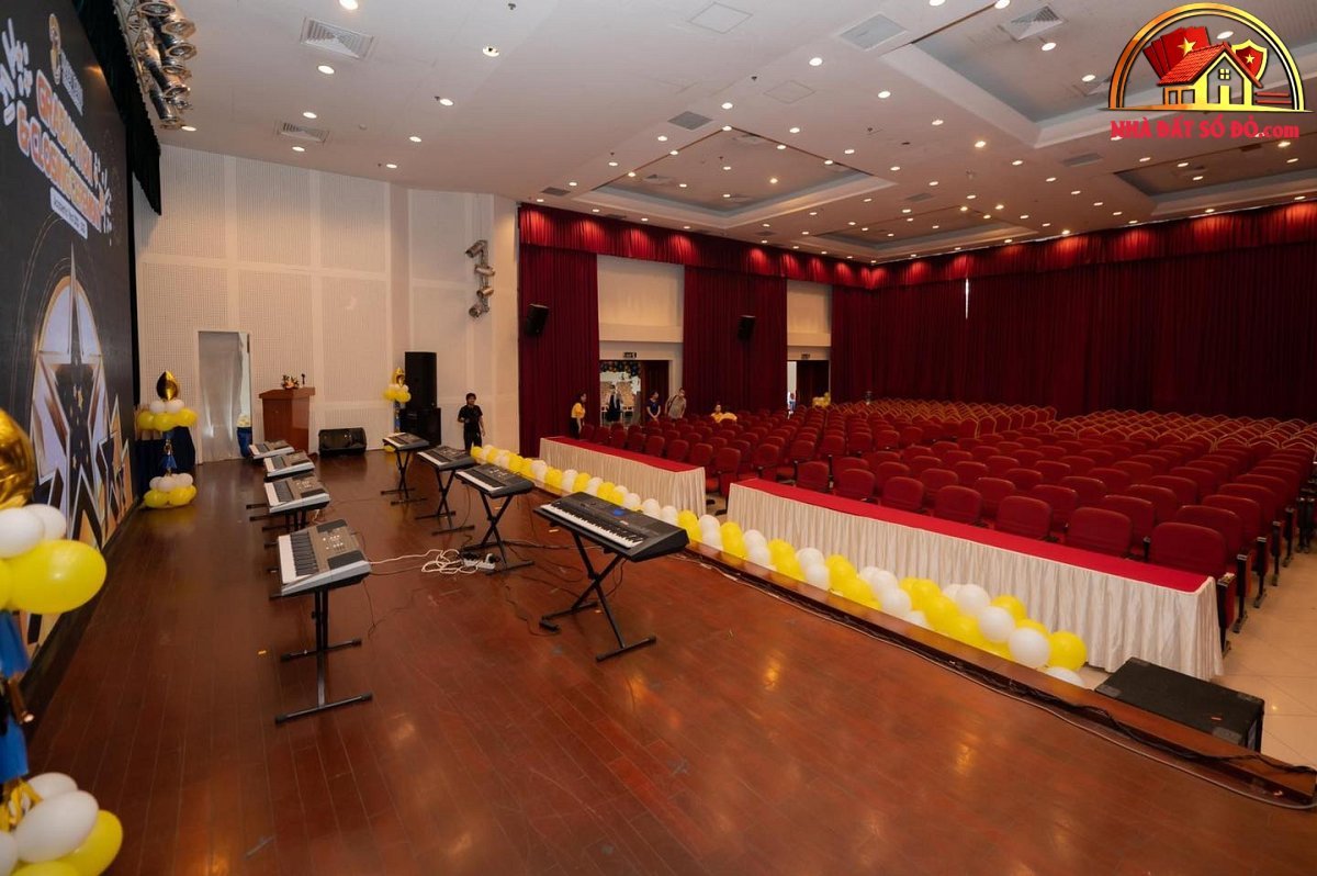 Cho thuê phòng hội trường hiện đại, giá tốt tại Quận 3 – NHÀ ĐẤT BẤT ĐỘNG SẢN SỔ ĐỎ