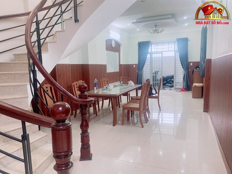 Nhà đất sổ đỏ TP.HCM 105m2, 3 tầng, đường số 27 Hiệp Bình Chánh, giá 8.78 tỷ