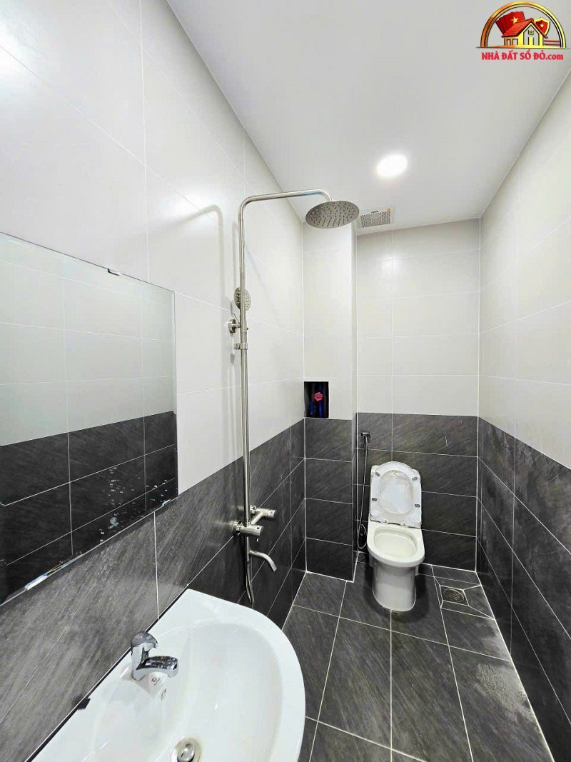 Nhà 3 tầng 105m2, hẻm xe hơi, giá 7.38 tỷ – Tăng Nhơn Phú A – Quận 9 – TP HCM – NHÀ ĐẤT BẤT ĐỘNG SẢN SỔ ĐỎ