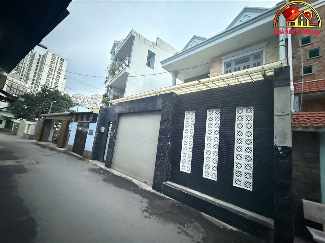 Nhà Đẹp Hẻm Xe Hơi 103m2 Bình Trưng Tây – Giá 10,9 tỷ – Cơ Hội Đầu Tư