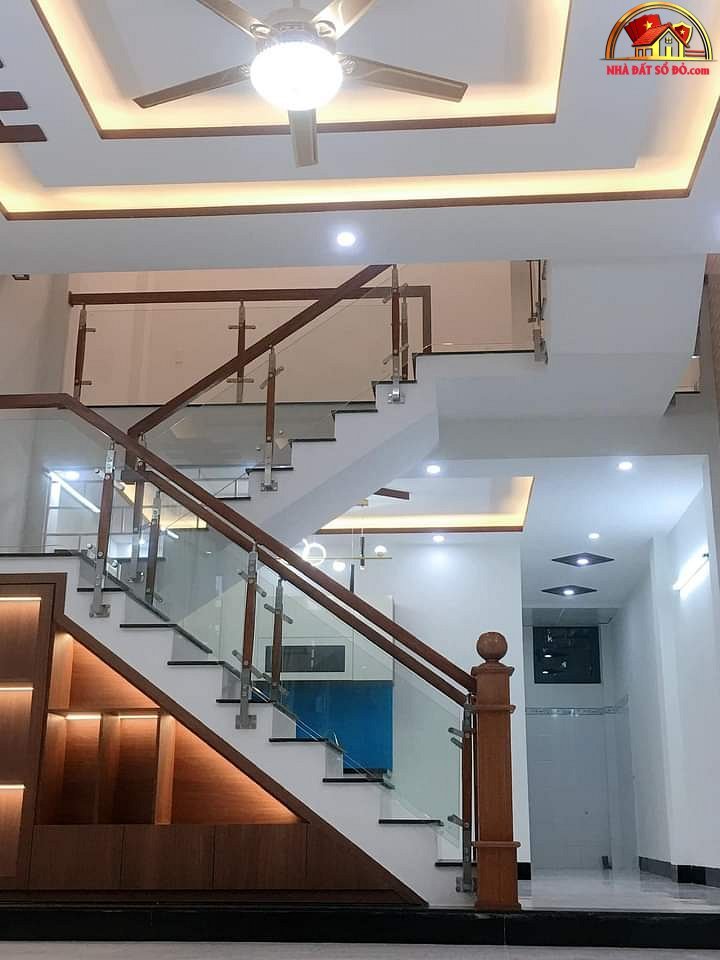 Nhà 2 tầng hiện đại, gần bến xe Đà Nẵng – 2 tỷ 590 triệu – Bán nhà đất