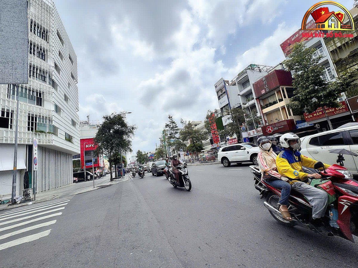 Bán nhà 5 tầng mặt phố Nguyễn Thái Học, Quận 1 – Giá 45 tỷ – Đầu tư sinh lời