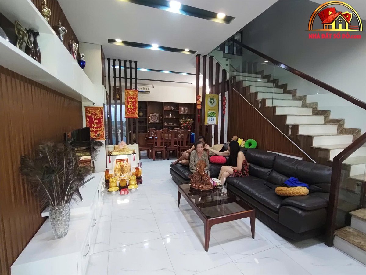 Biệt thự Mega Village Khang Điền, nội thất đẹp, giá 10.5 tỷ – Mua bán nhà đất