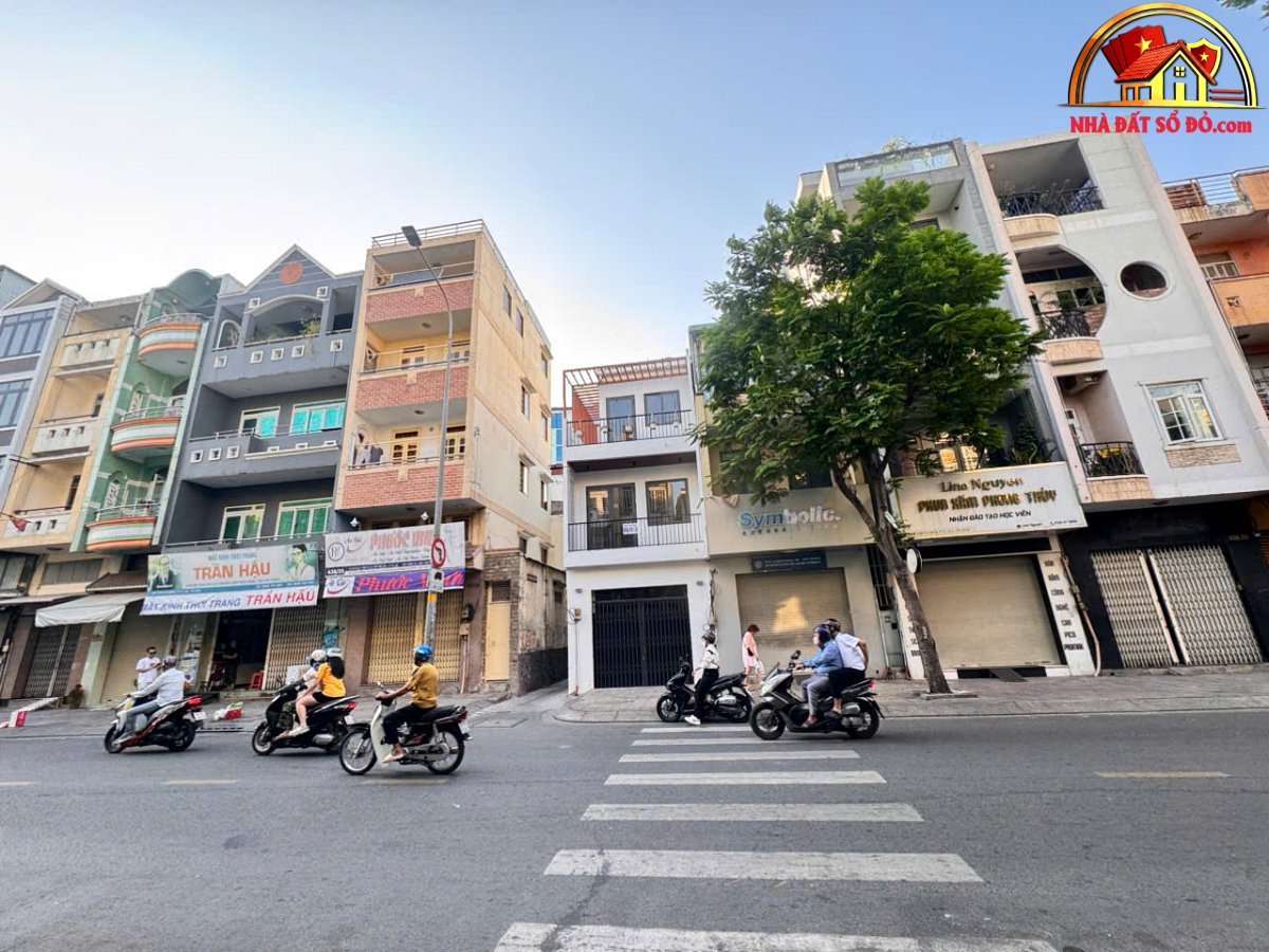 Bán nhà 2 mặt tiền kinh doanh lớn Đ.Cách Mạng Thán… – Bán nhà mặt phố Quận 1 – TP Hồ Chí Minh giá 15 – 20 tỷ
