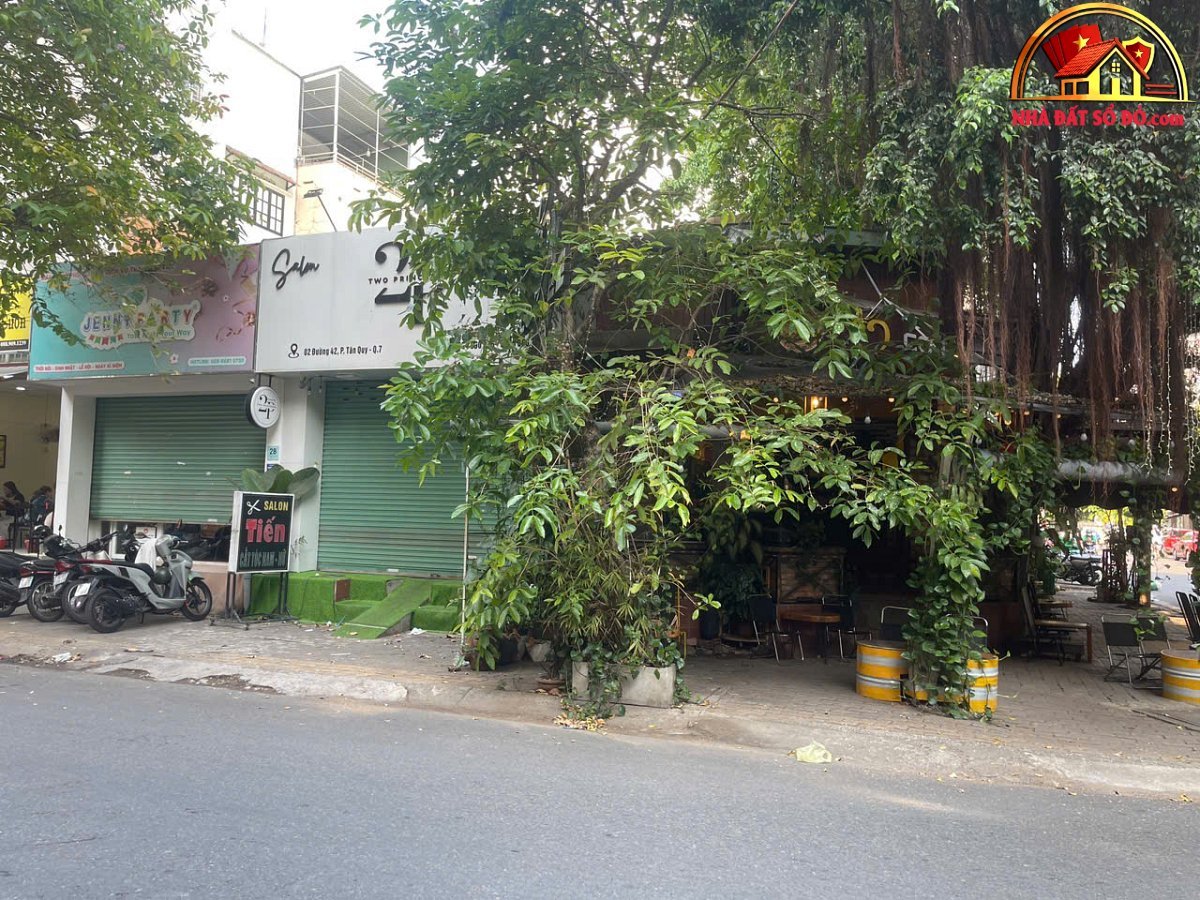 Nhà đất sổ đỏ TP.HCM – Đất góc 2 mặt tiền đường 79 Phường Tân Quy Quận 7, DT 330m2, giá 76 tỷ