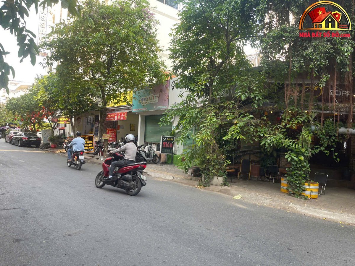 Nhà đất sổ đỏ TP.HCM – Đất góc 2 mặt tiền đường 79 Phường Tân Quy Quận 7, DT 330m2, giá 76 tỷ
