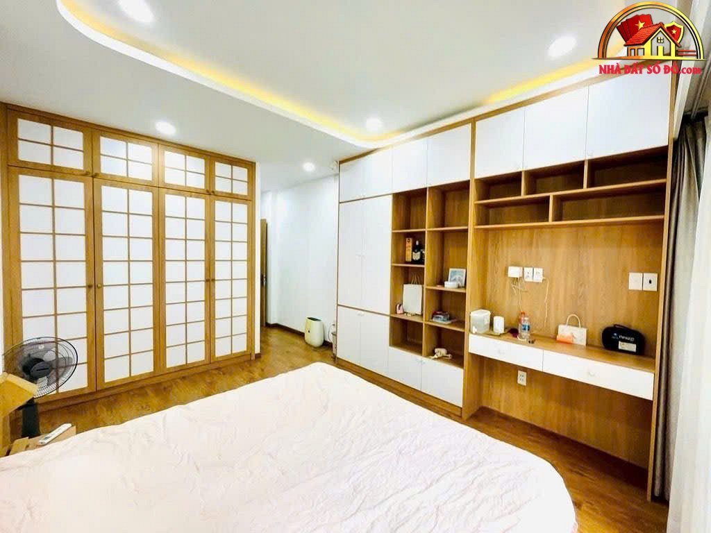 Nhà 5 tầng hẻm xe hơi đậu cửa, chỉ 11,9 tỷ – Bán nhà đất – Nguyễn Thiên Thuật – Quận 3 – TP HCM – NHÀ ĐẤT BẤT ĐỘNG SẢN SỔ ĐỎ