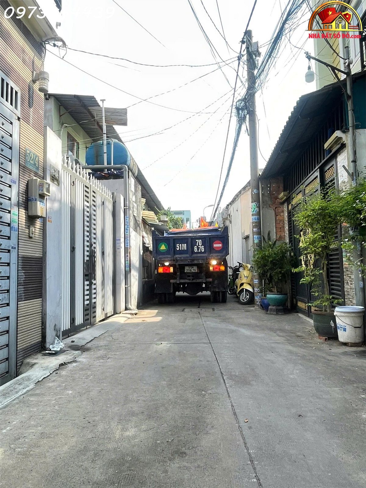 Nhà đẹp 3 tầng giáp Lâm Thị Hố gần City Hiệp Thành – giá 5,6 tỷ