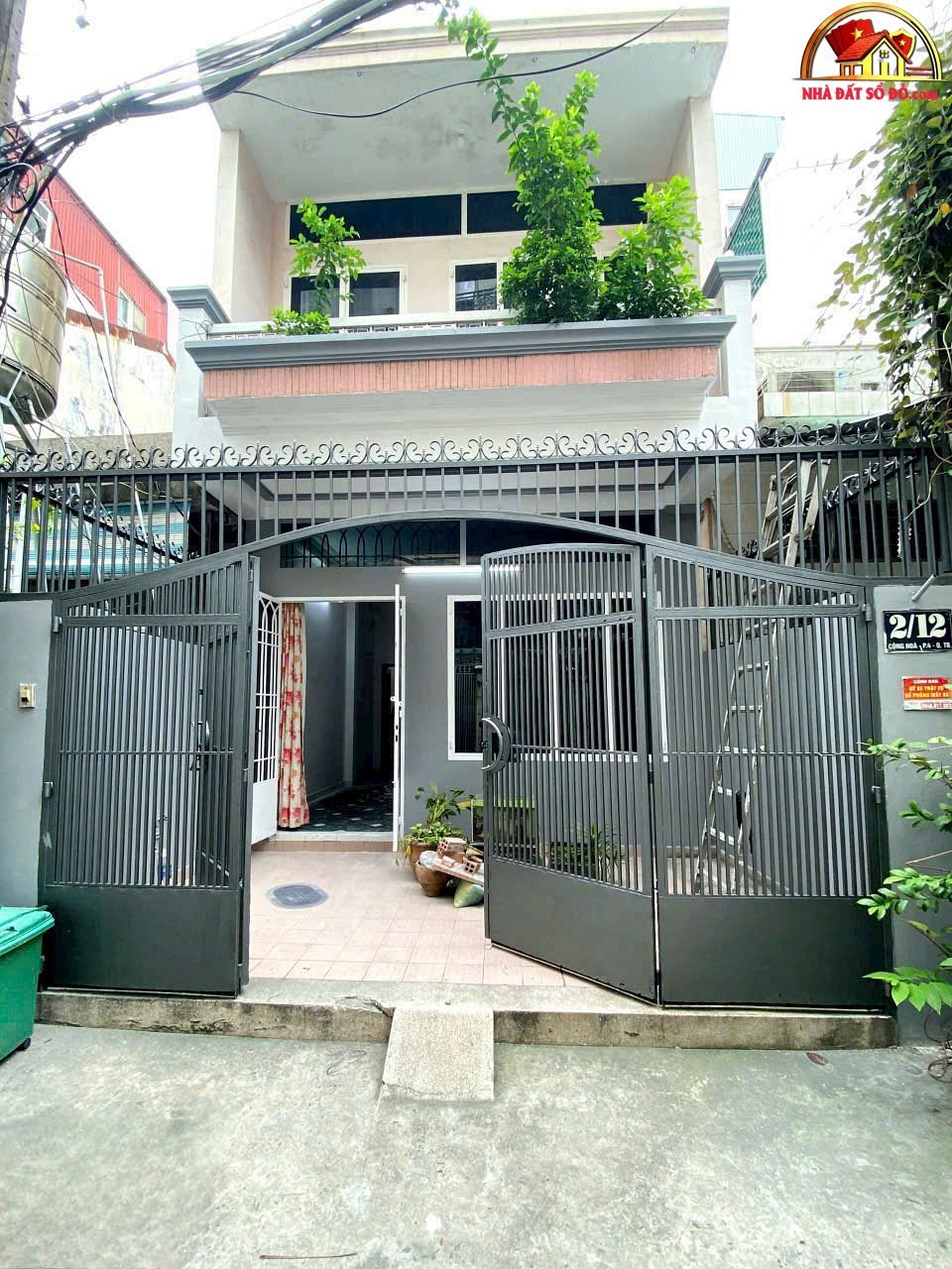 Nhà đất sổ đỏ TP.HCM – Bán nhà 2 tầng kiên cố gần sân bay Tân Sơn Nhất giá 13.5 tỷ