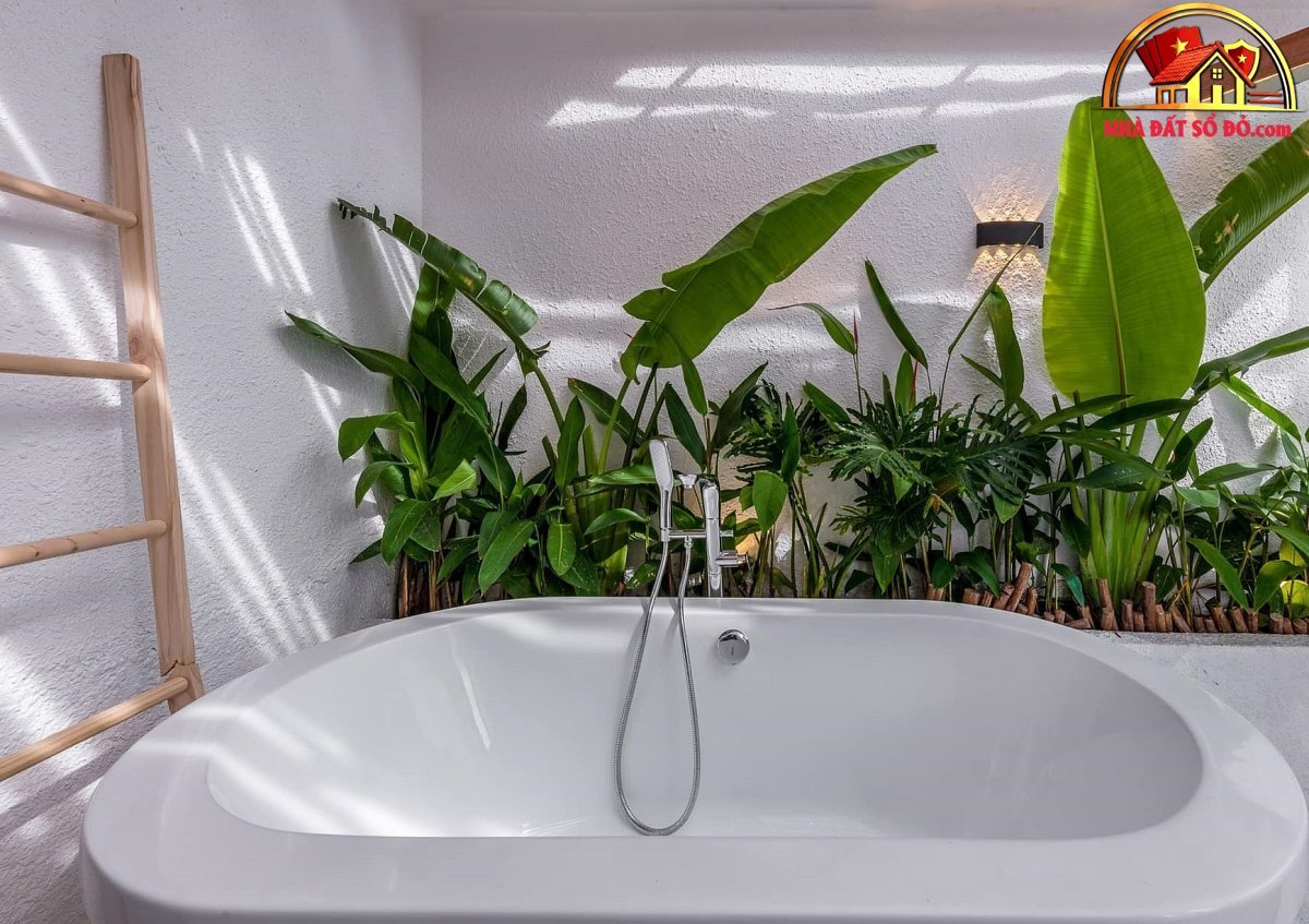 Khu vườn resort, phòng tắm nghìn sao giữa lưng chừng trời ở TP.HCM - Ảnh 1. Khu vườn resort, phòng tắm nghìn sao giữa lưng chừng trời ở TP.HCM - Ảnh 1.